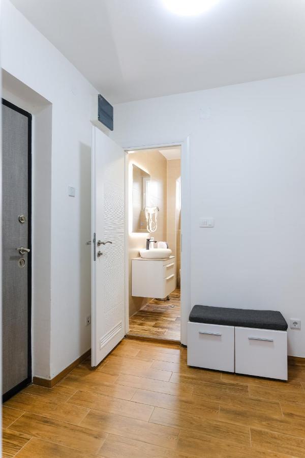 Mak Apartment - Free Parking - Balcony SJJ Esterno foto