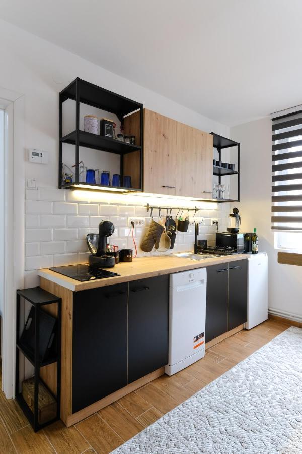 Mak Apartment - Free Parking - Balcony SJJ Esterno foto