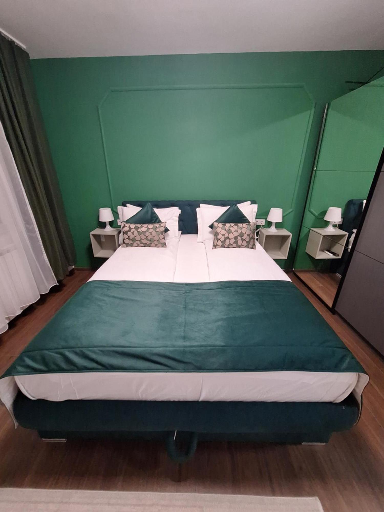 Mak Apartment - Free Parking - Balcony SJJ Esterno foto